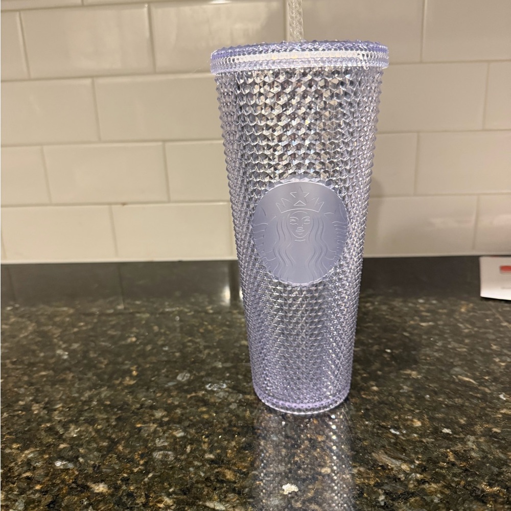 NEW‼️ Starbucks 24 oz Studded Tumbler